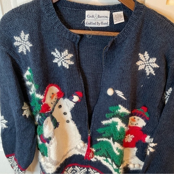 Croft & Barrow hand knitted zip up holiday sweater - Picture 9 of 9